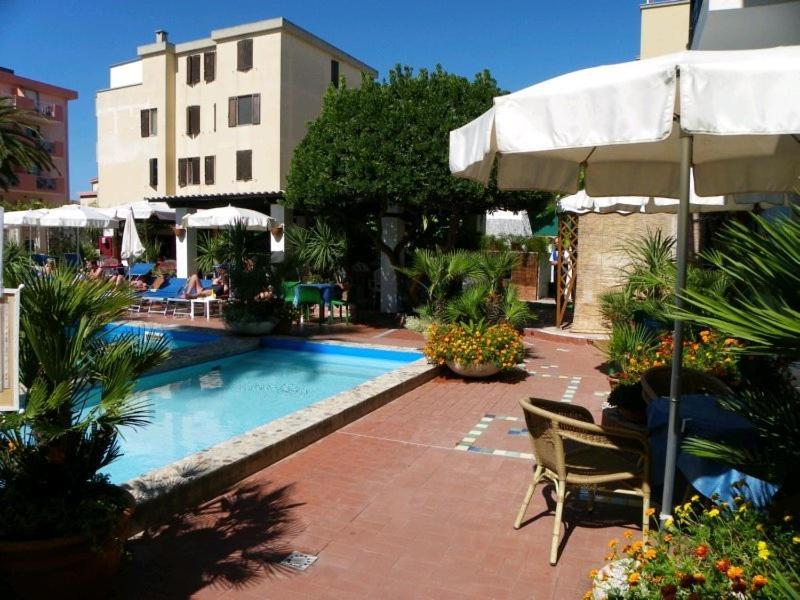 Hotel La Playa Alghero Zewnętrze zdjęcie